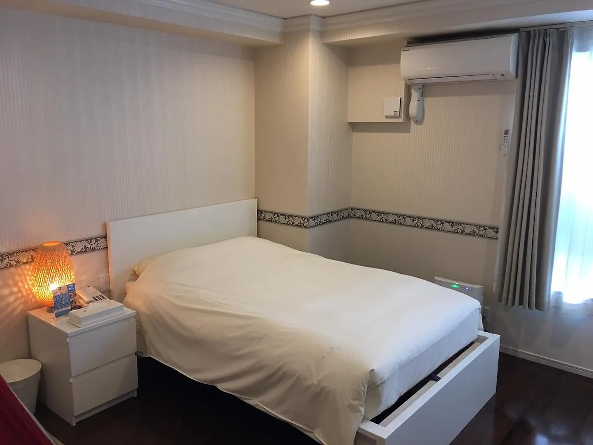 Business Hotel La Firenze Tokio