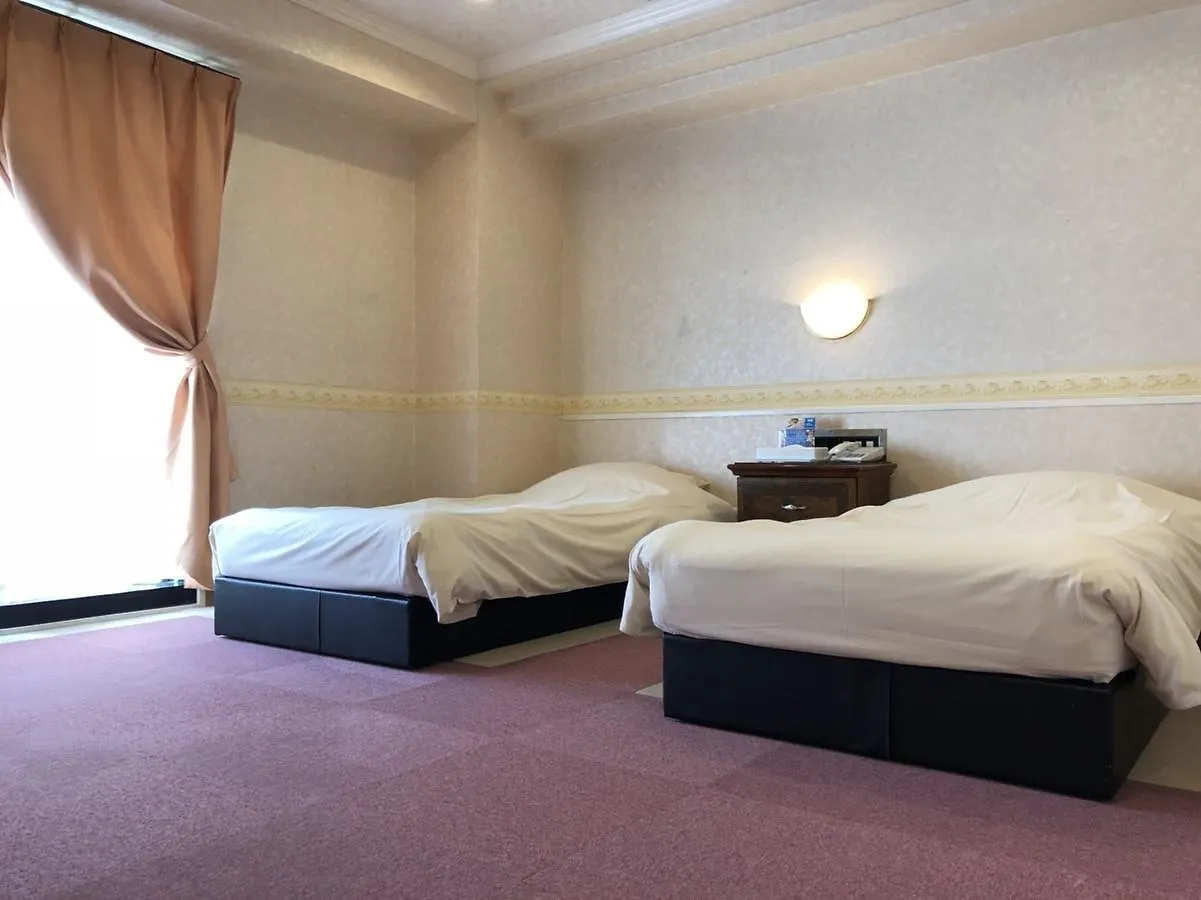 ***  Business Hotel La Firenze Tokio Japón
