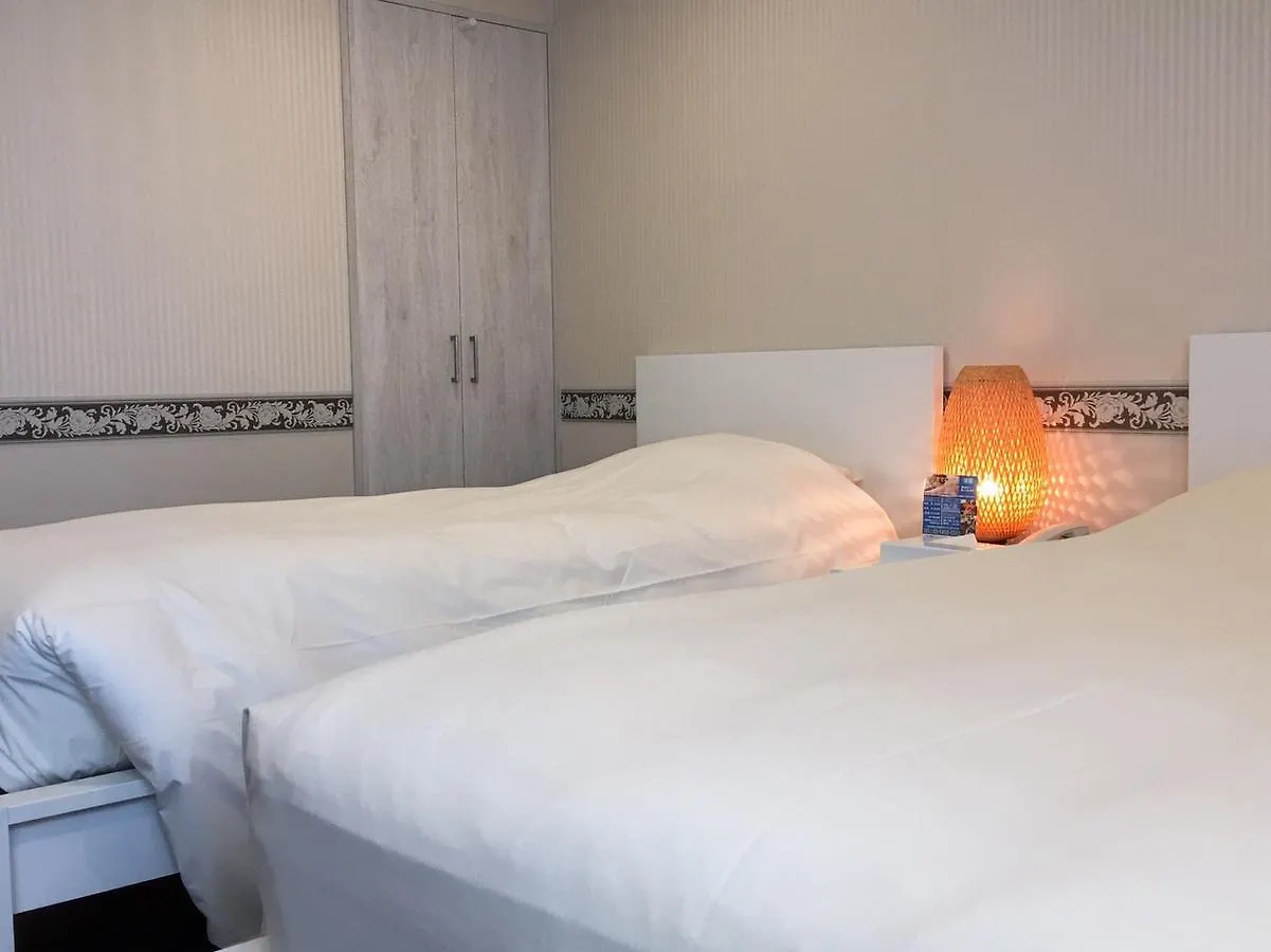 Business Hotel La Firenze Tokio 3*,  Japón
