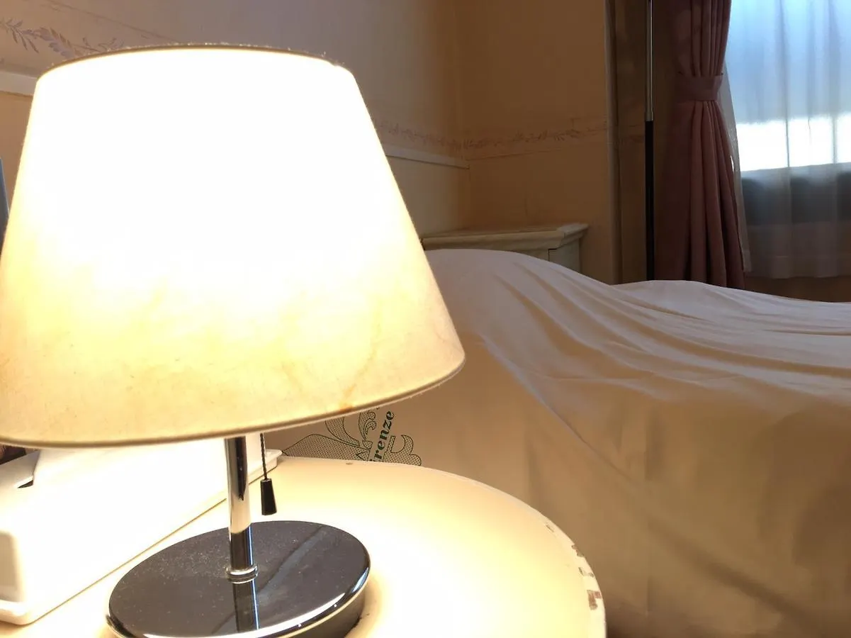 Business Hotel La Firenze Tokio 3*,  Japonia